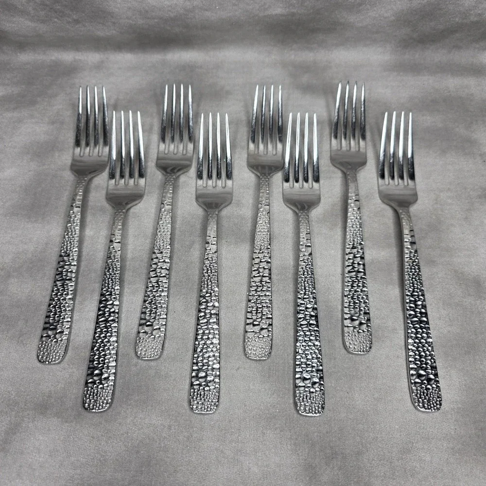 (X8) Hammered Silver Tone Forks 8 1/8